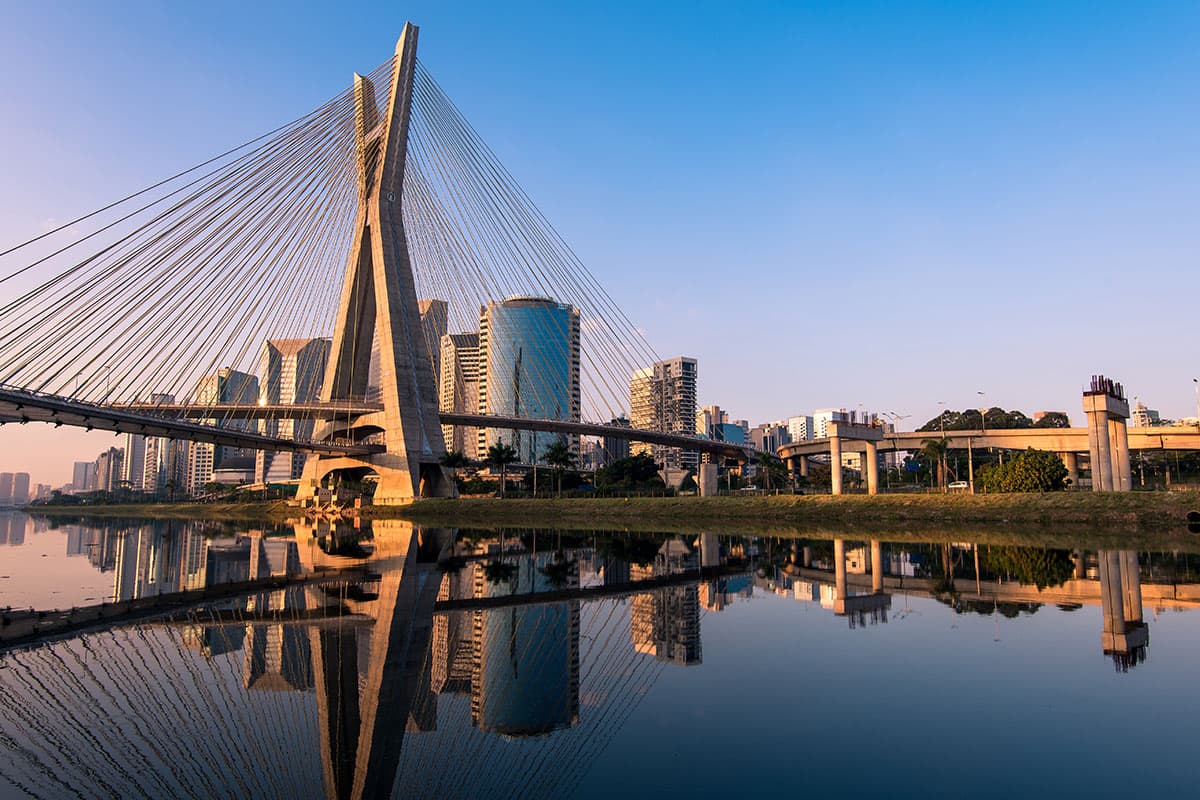Como a tecnologia auxilia o turismo nos dias de hoje?